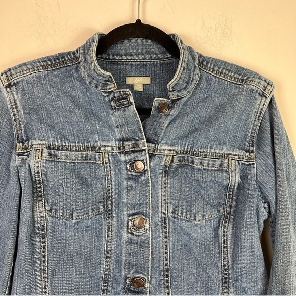 J. Jill Denim Trucker Jacket Womens Small Medium Wash Blue Jean 90's Pockets - Picture 2 of 9